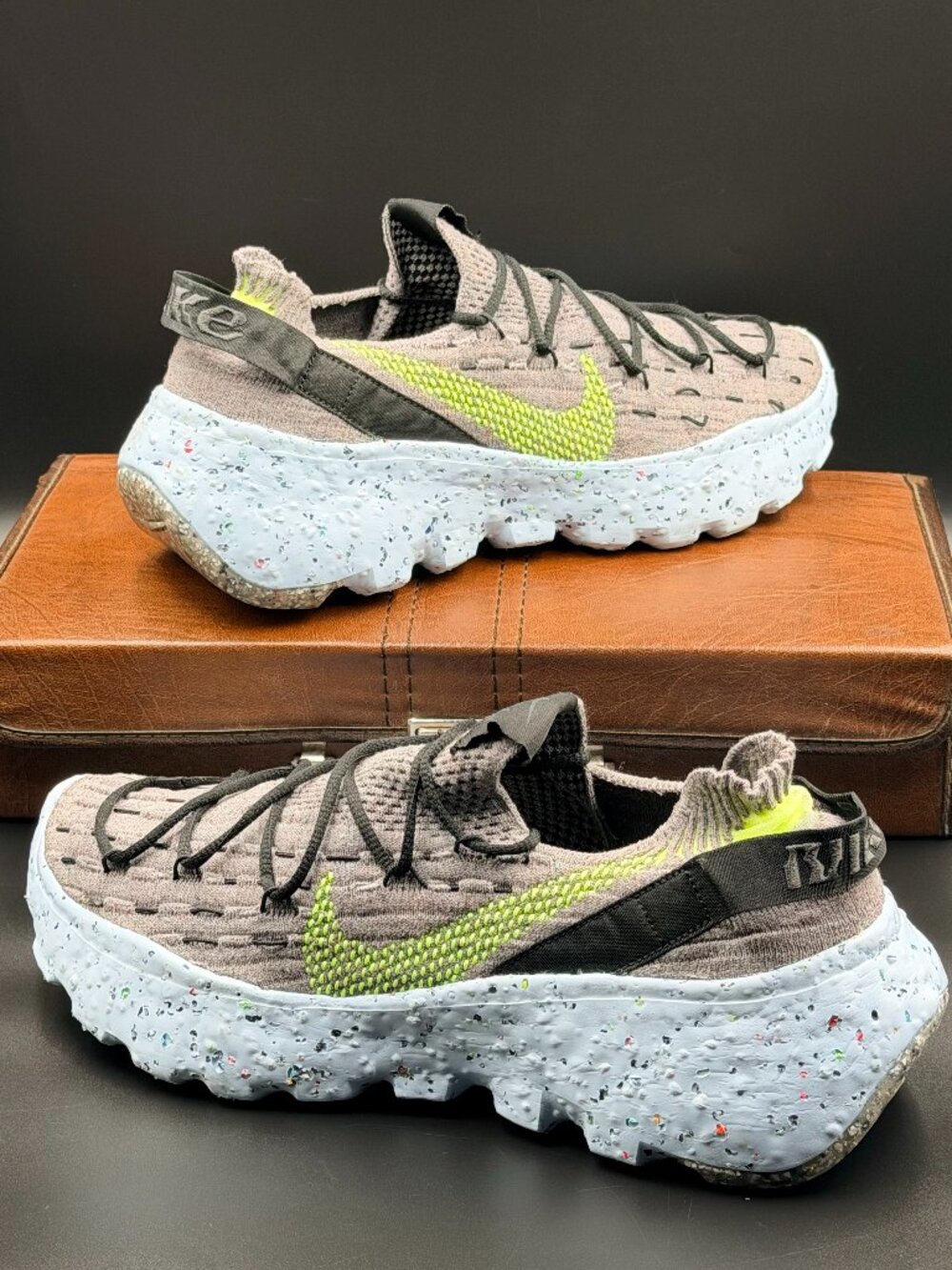 Nike Space Hippie 04 'Grey Volt'